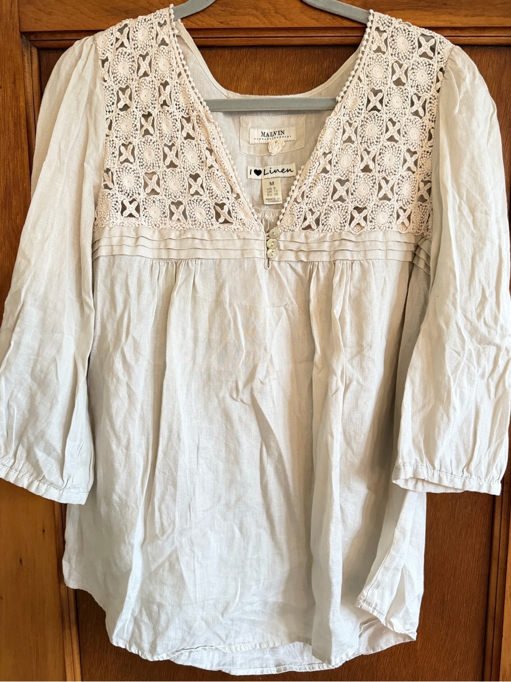 Malvin Linen Lace Yoke Womens Top in Light Cream